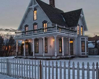 Wisdom House Built 1878, In The Heart Of Downtown Baker City Historic District - Baker City - Bâtiment
