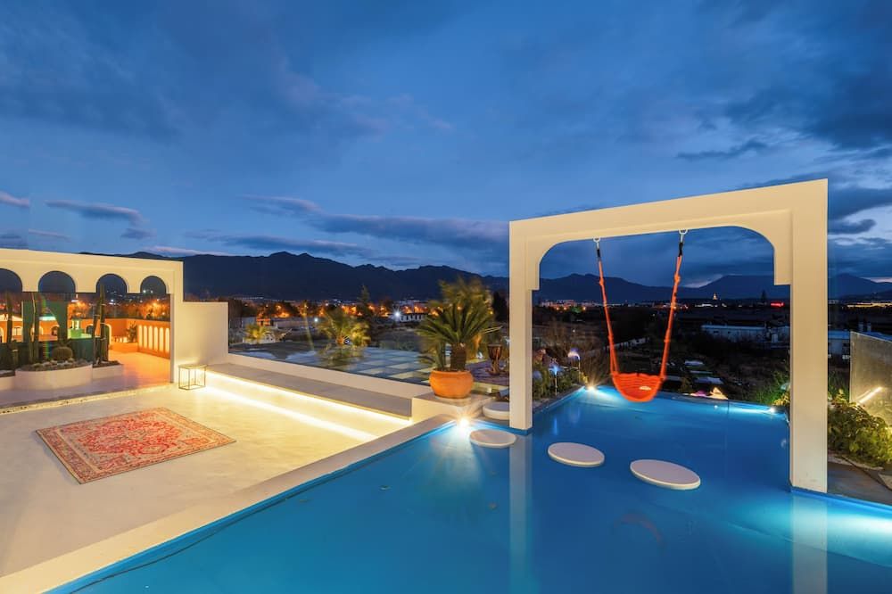 Gucheng district ying Xi ting Yu inn - ליז'יאנג - בריכה