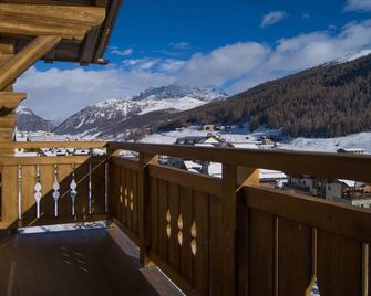 Hotel Amerikan - Livigno - Balcony