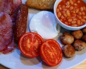 Caledonia Guest House - Plymouth