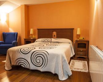 La Casona Del Pinar Hotel - San Rafael - Bedroom
