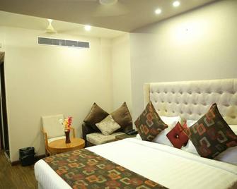 Hotel Sv- Kashipur - Kashipur - Habitación