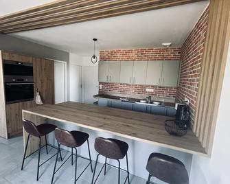 Maison en pierres au calme près d'Ancenis - Mésanger - Cocina