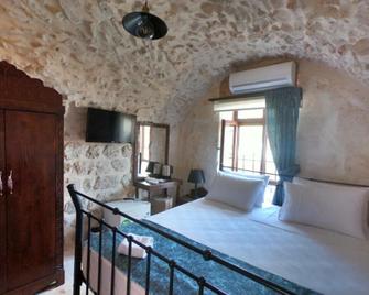 Agaoglu Han Otel - Mardin - Schlafzimmer