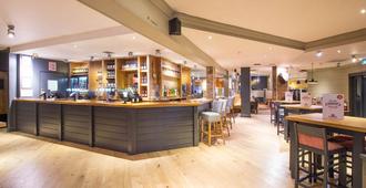 Premier Inn Doncaster (Lakeside) - Doncaster - Bar