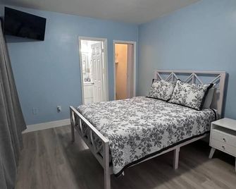 Cozy room close to everything 5min to the airport - Miami