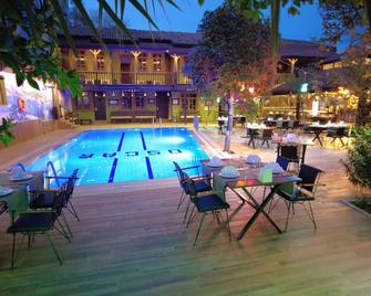 Oscar Garden Hotel - Antalya - Pool