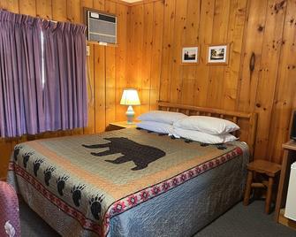 Cedars Motel - Saint Ignace - Habitación