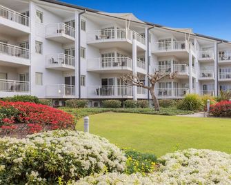 The Pool Resort Kingscliff - 1BR with Hinterland Views (5312) - Holiday Management Co. - Kingscliff - Building