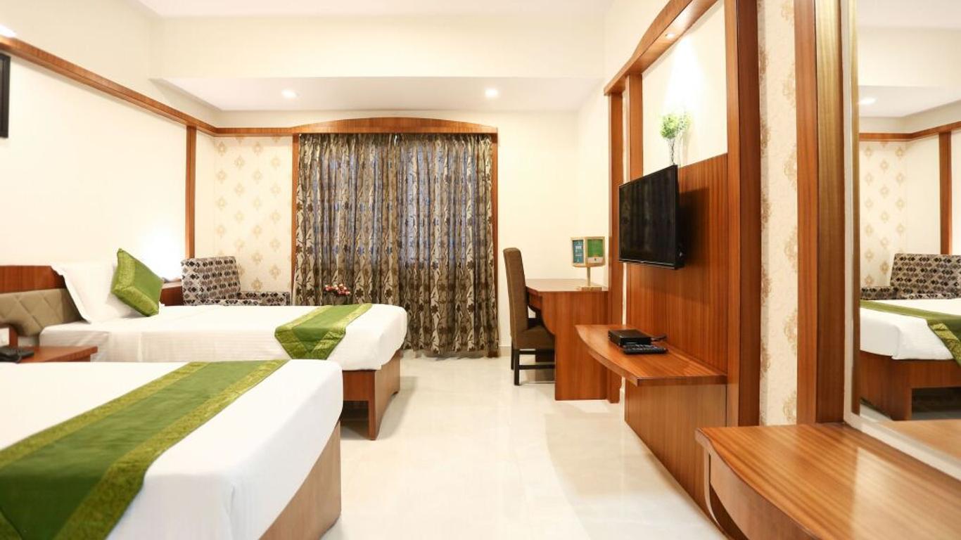 Treebo Premium Akshaya Mahal Inn