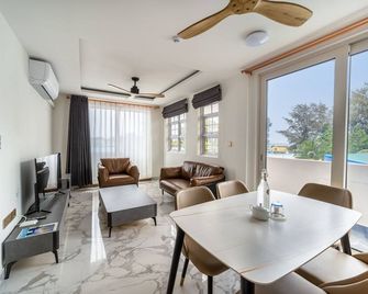 Stay Mikado - Thimarafushi - Comedor