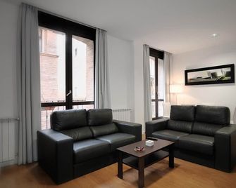 Casa Palacio de los Sitios - Zaragoza - Living room