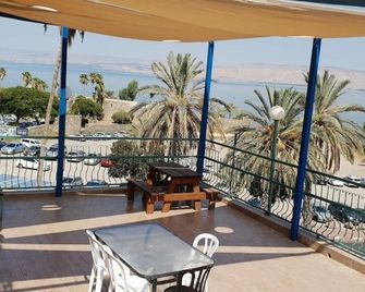 מלון פנורמה - טבריה - מרפסת