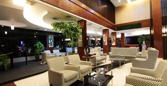 Grand Hatika Hotel - Tanjung Pendan - Hall d’entrée