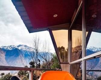 Kishkindha Resort - Joshīmath - Balkon