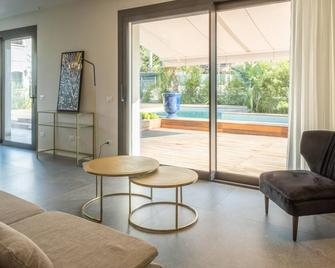 Onda 8, Emma Villas - Riccione - Wohnzimmer