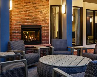 Courtyard by Marriott Boulder - Boulder - Patio