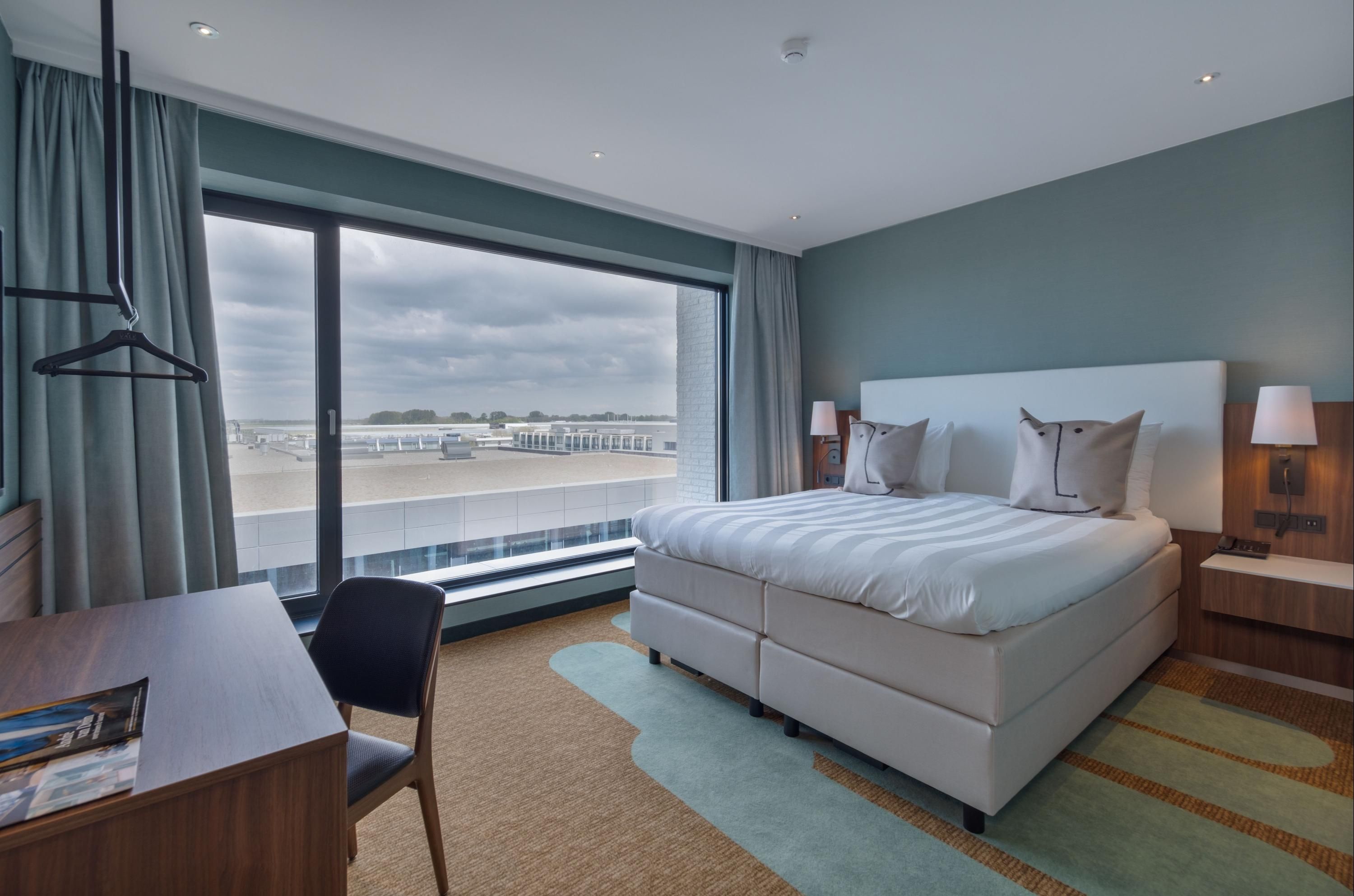 فان در فولك هوتل شيبهول