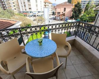 Lucic rooms - Budva - Balcony