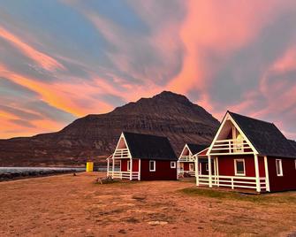 Mjoeyri Travel Holiday Homes - Eskifjordur - Bâtiment