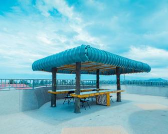 Western Mountain Hotel - Ruhengeri - Balcón