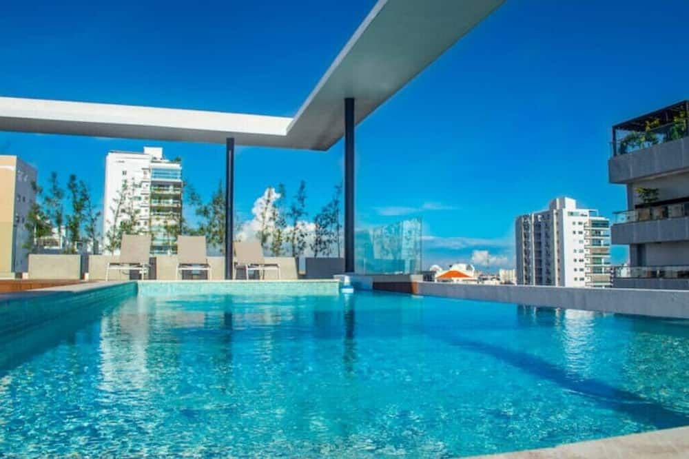 Burungos Place @ Britney Tower IV C-5 - سانتو دومينغو - حوض السباحة
