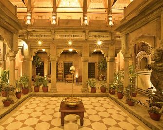 BrijRama Palace, Varanasi - By the Ganges - Benarés