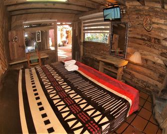 Hotel Cabaña Los Ruiseñores - Mazamitla - Bedroom