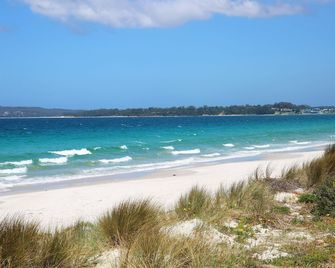 Hayes Beach House I Award Winner I 4 Mins to Beach - Huskisson - Playa