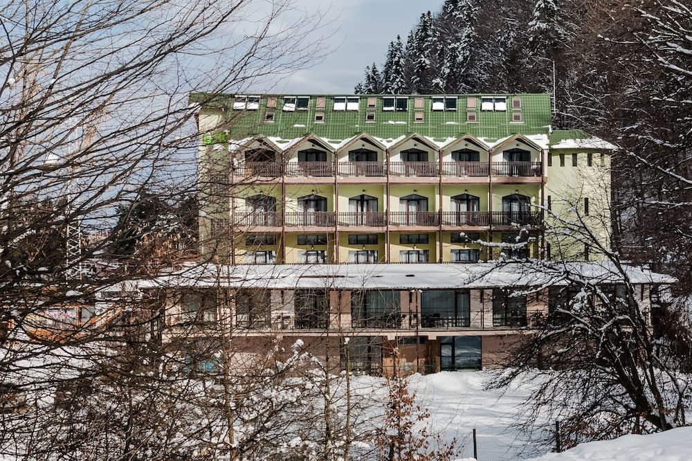 إزيو براسوف