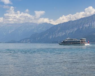 Strandhotel Seeblick - Spiez