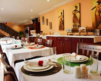 Cozy Nest Guest House - East London - Restaurant