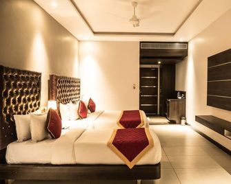 Hotel Mary Land Velankanni - Velankanni