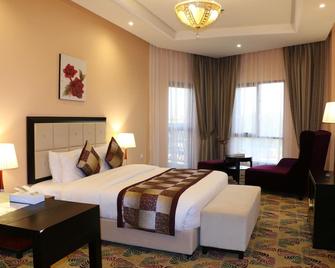 Red Castle Hotel - Sharjah - Bedroom