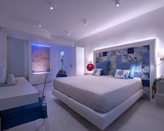 Hotel Amalfi - אמלפי - חדר שינה