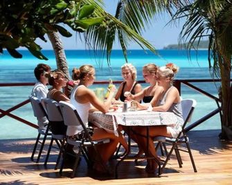 Nabua Lodge Hidden Getaway - Matacawa Levu Island