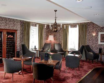 Boutique Hotel Yöpuu - Jyväskylä - Lounge