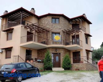 Guesthouse To Fragma - Lithotopos - Edificio