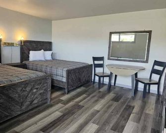 Conveniently located right off highway 81 on 4.5 acres of pure Serenity. - Dalton