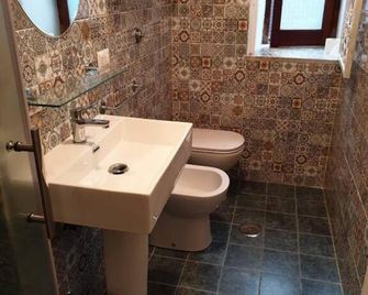 Kalimaka Bed & Breakfast - Scario - Bathroom