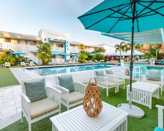 The Vagabond Hotel - מיאמי - בריכה