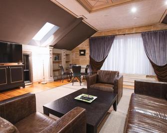 Eclat Luxury Hotel - Belgrado - Sala de estar