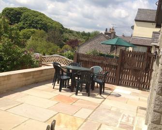 Tranquil Period Cottage On The Edge Of Tideswell, 5 mins stroll to centre. - Buxton - Balcony