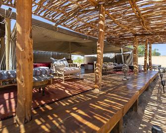 Horizons Lodges - Lompoul - Patio