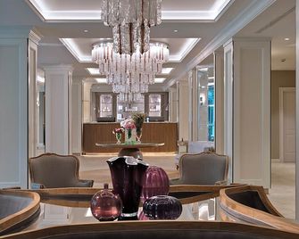 Hotel Mioni Pezzato - אבאנו טרמה - לובי