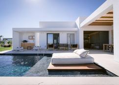 Taf Beach Villas With Tesla - Tigaki - Innenhof