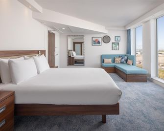Hampton by Hilton London Stansted Airport - Stansted - Habitación