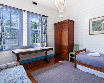 Beauvais - Port Fairy - Bedroom