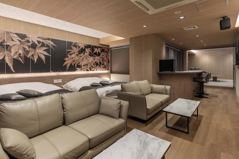 Hotel Felice Osaka Itami Airport - Toyonaka - Wohnzimmer