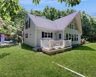 Wiscasset Woodlands - Wiscasset - Building